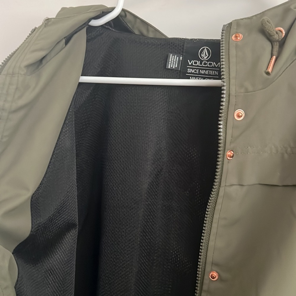 Volcom zip/button jacket - Picture 4 of 4